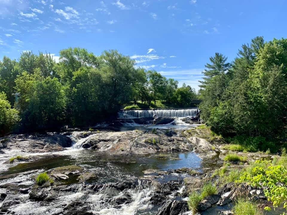 cascades cascades